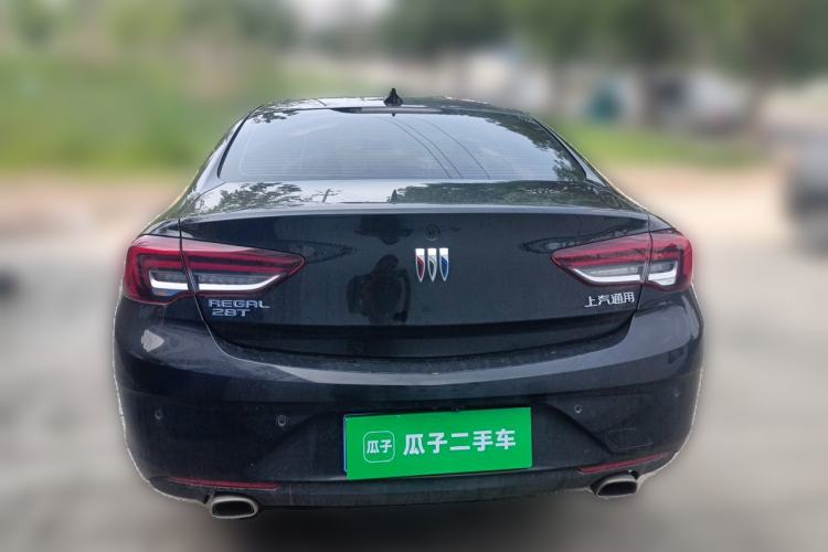 Used Buick Regal 2024 28T Luxury Edition Rear