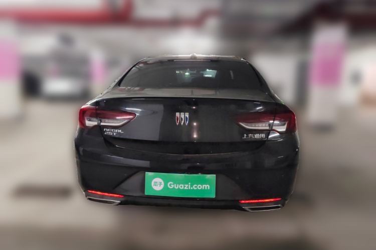 Used Buick Regal 2024 25T Deluxe Edition Rear