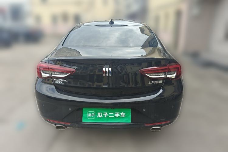 Used Buick Regal 2024 28T Luxury Edition Rear