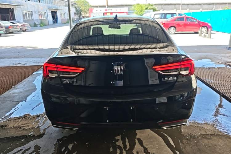 Used Buick Regal 2024 Revised 25T Ultra-Comfort Edition Rear