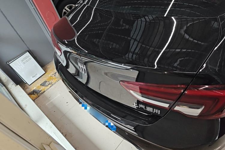 Used Buick Regal 2024 25T Deluxe Edition Rear