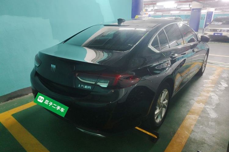 Used Buick Regal 2024 25T Deluxe Edition Rear Right 45 Deg