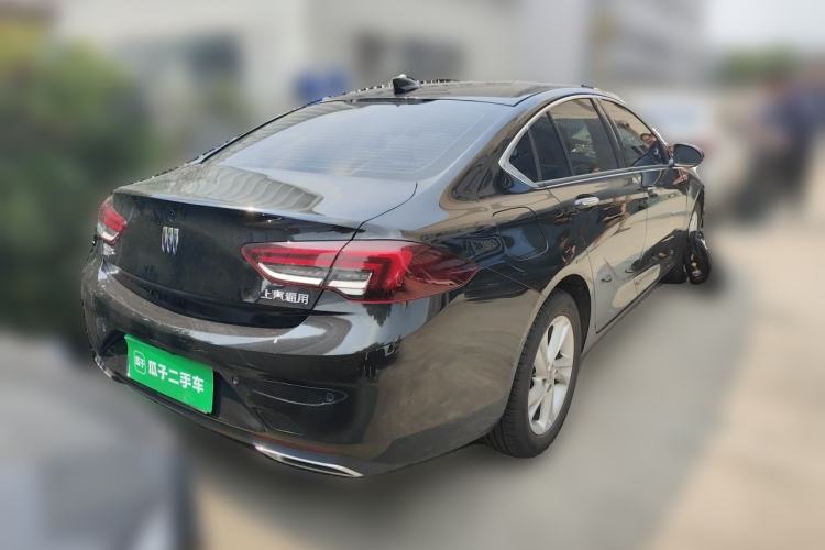 Used Buick Regal 2024 25T Deluxe Edition Rear Right 45 Deg