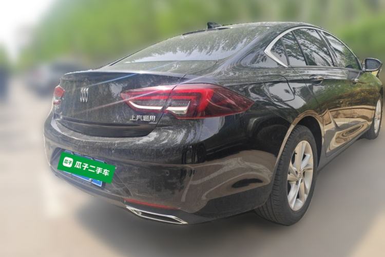 Used Buick Regal 2024 25T Deluxe Edition Rear Right 45 Deg