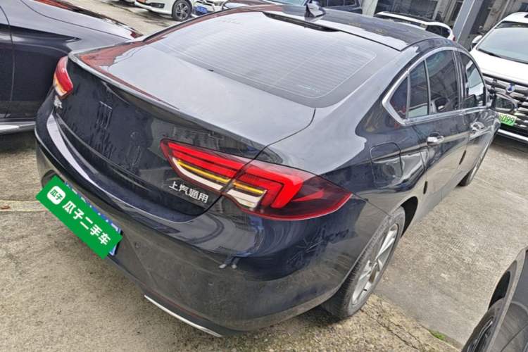 Used Buick Regal 2024 25T Deluxe Edition Rear Right 45 Deg