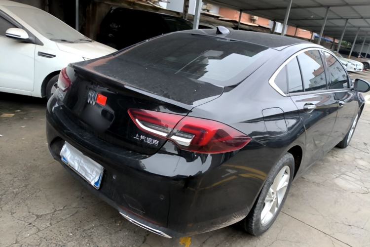 Used Buick Regal 2024 25T Deluxe Edition Rear Right 45 Deg