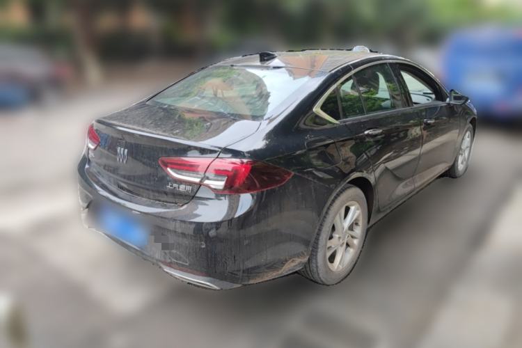 Used Buick Regal 2024 25T Deluxe Edition Rear Right 45 Deg