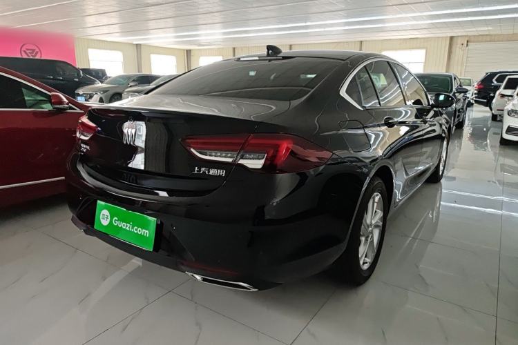 Used Buick Regal 2024 25T Deluxe Edition Rear Right 45 Deg