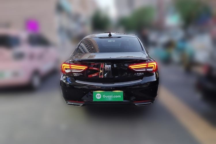 Used Buick Regal 2024 25T Deluxe Edition Rear