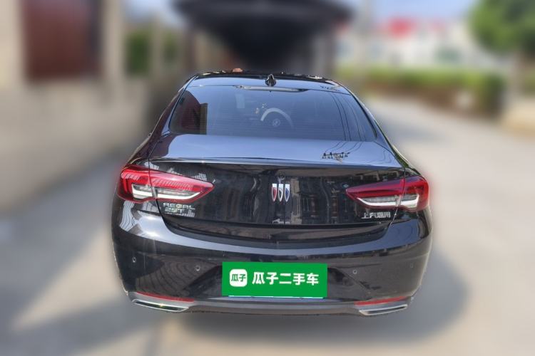 Used Buick Regal 2024 25T Deluxe Edition Rear