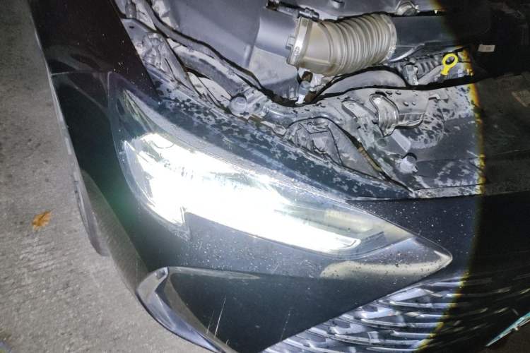 Used Buick Regal 2024 28T Luxury Edition Right Front Headlight