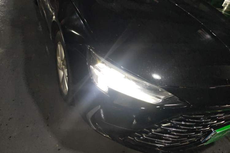 Used Buick Regal 2024 25T Deluxe Edition Right Front Headlight