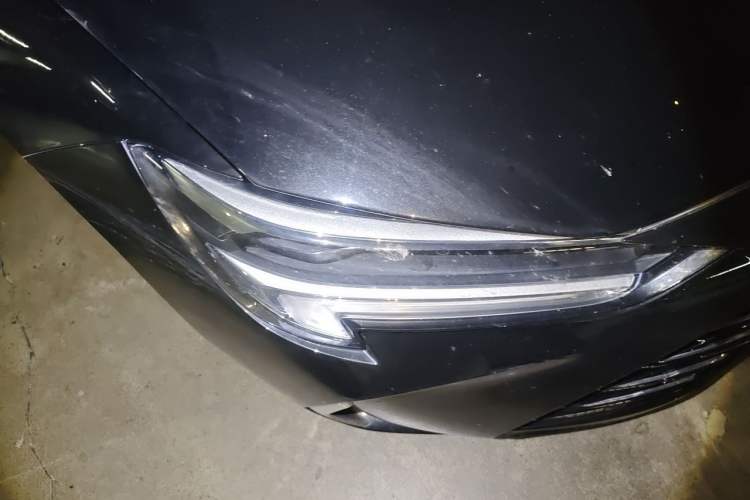Used Buick Regal 2024 28T Luxury Edition Right Front Headlight