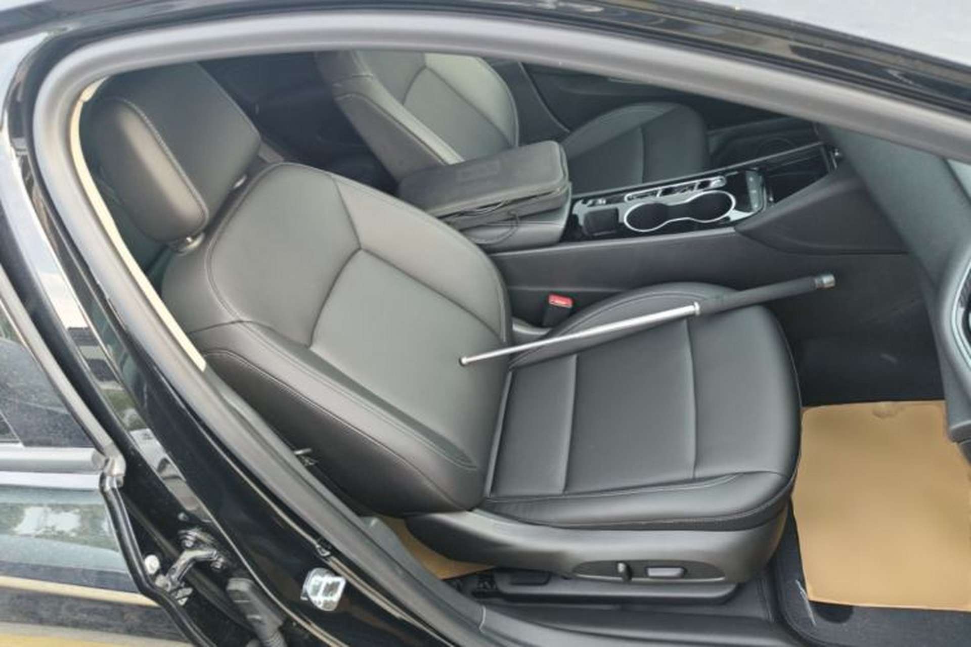 Used Buick Regal 2024 Revised 25T Ultra-Comfort Edition Right Front Seat