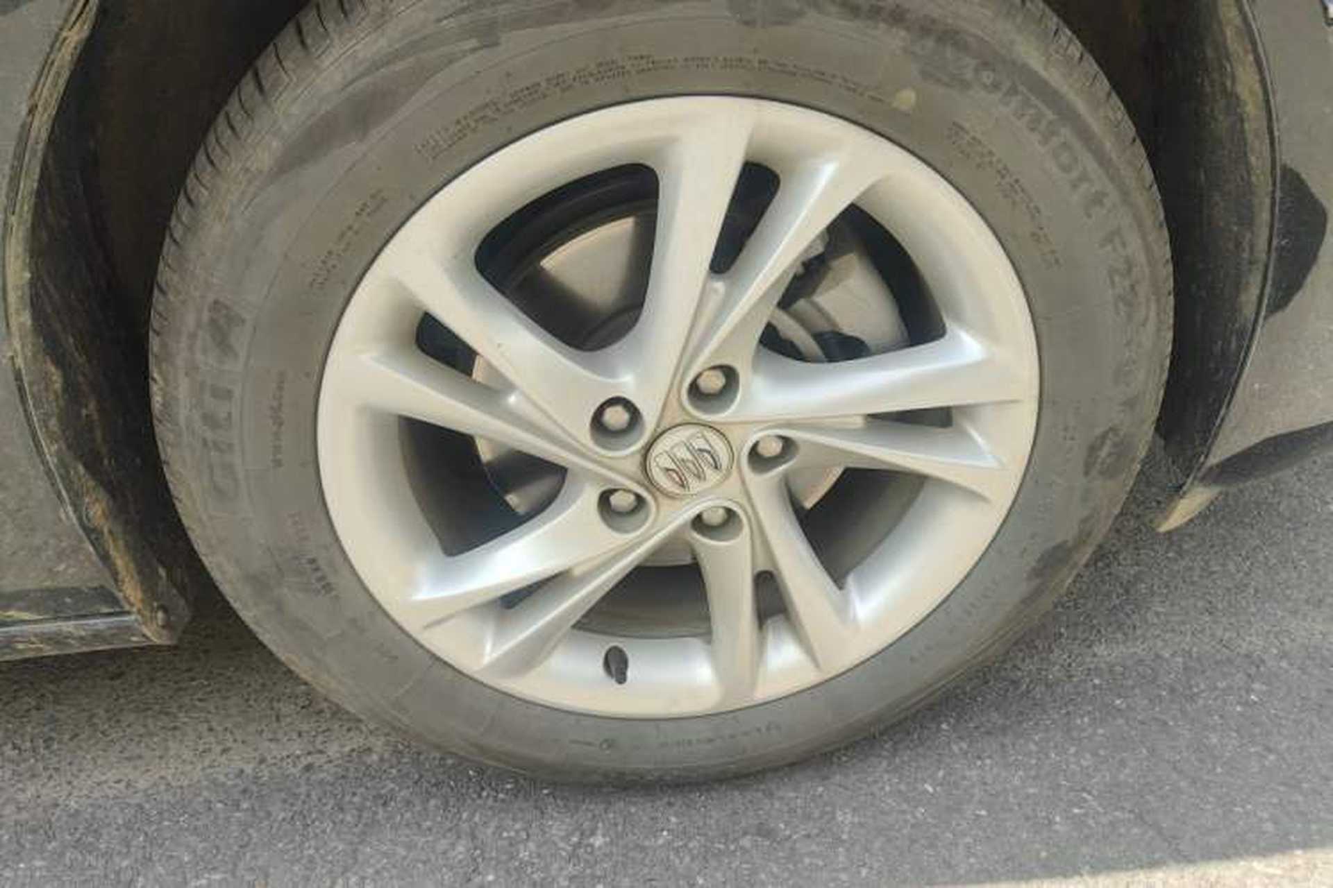 Used Buick Regal 2024 Revised 25T Ultra-Comfort Edition Right Front Wheel Hub