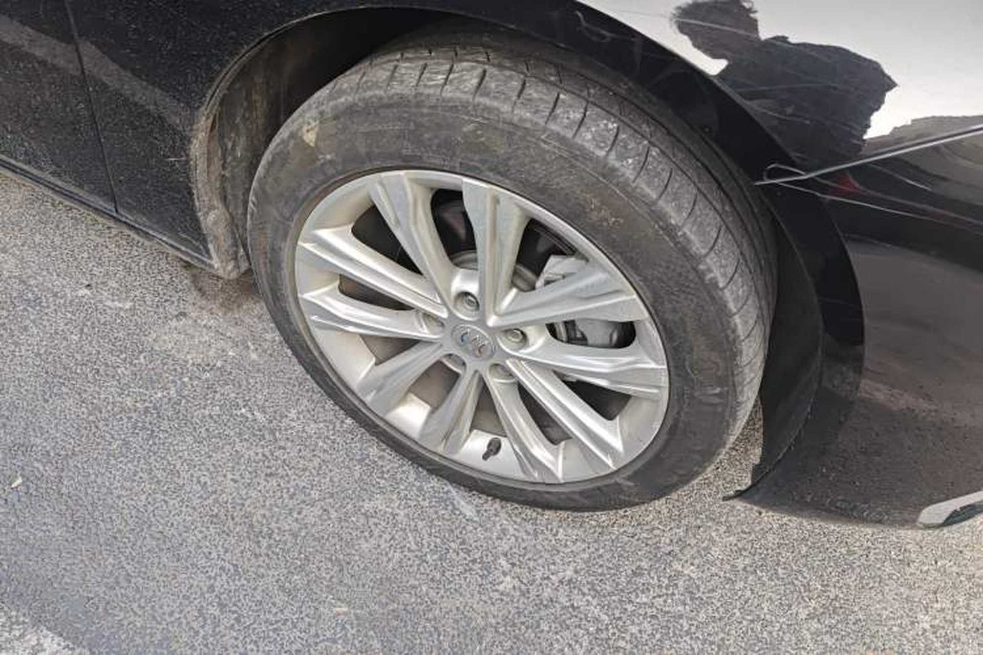 Used Buick Regal 2024 28T Luxury Edition Right Front Wheel Hub