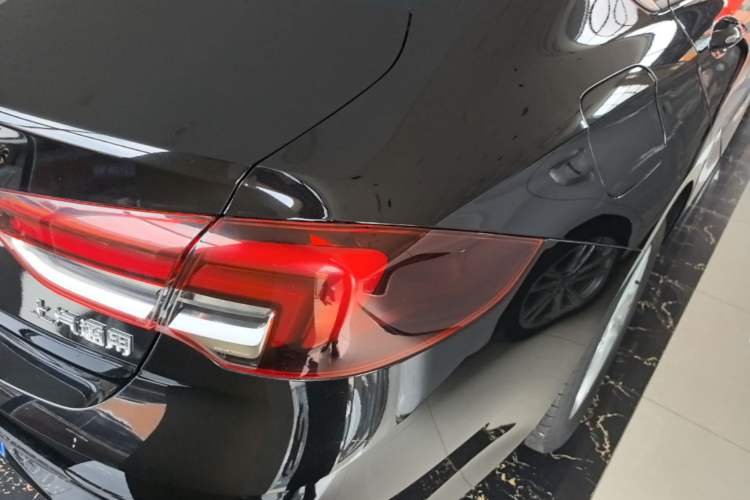 Used Buick Regal 2024 25T Deluxe Edition Right Rear Taillight