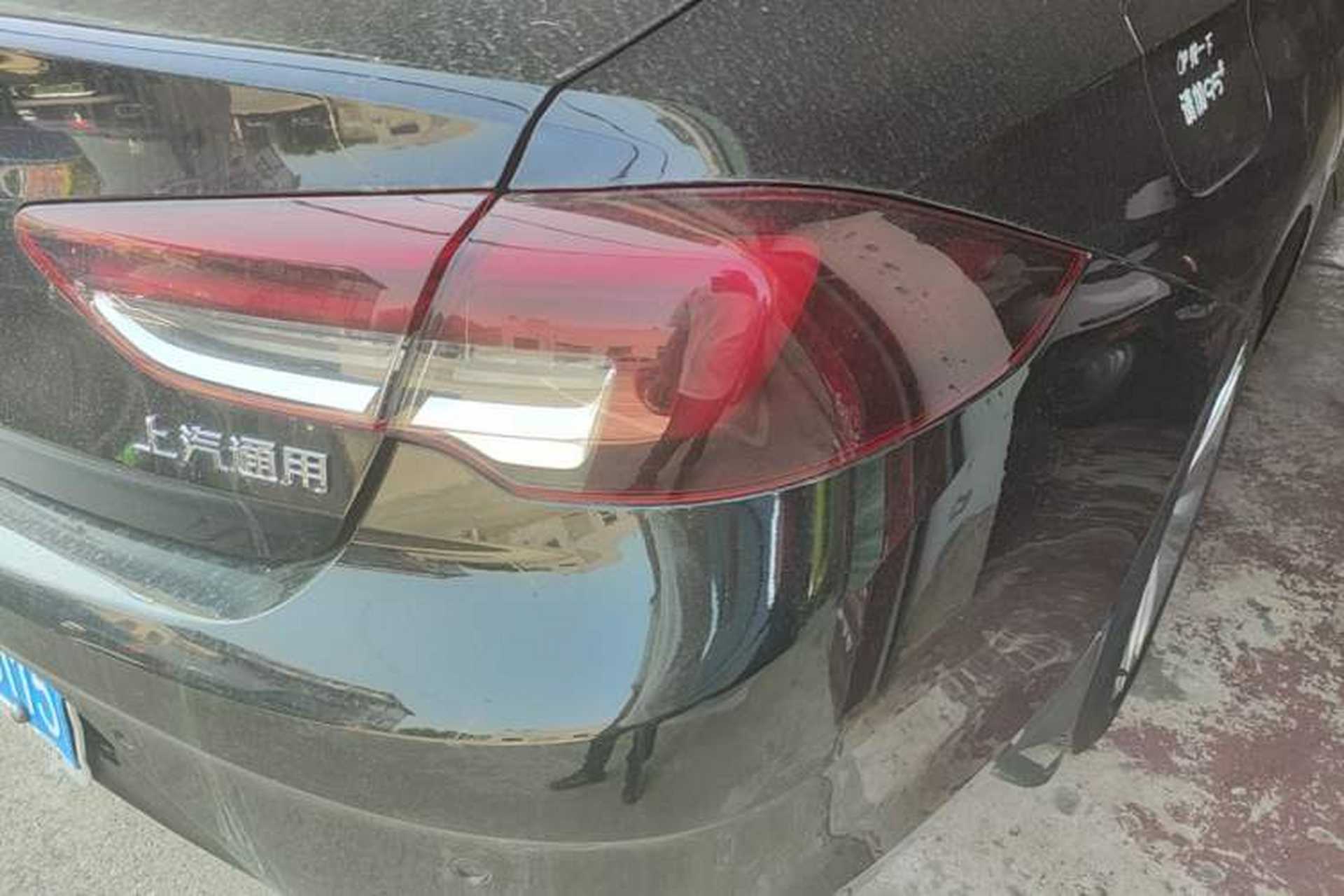 Used Buick Regal 2024 28T Luxury Edition Right Rear Taillight