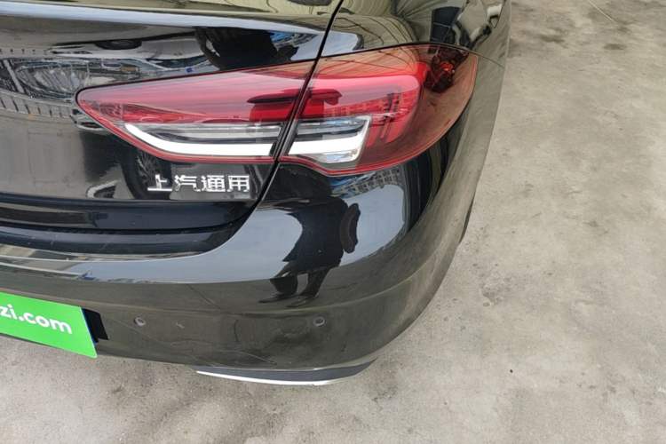 Used Buick Regal 2024 25T Deluxe Edition Right Rear Taillight