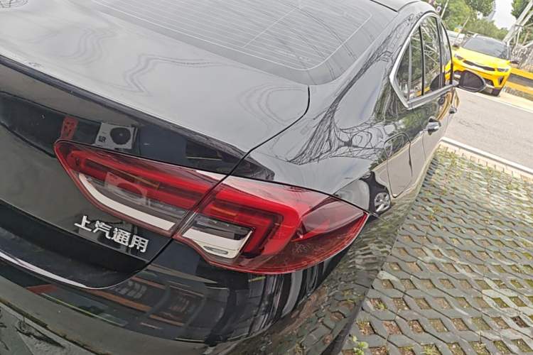 Used Buick Regal 2024 25T Deluxe Edition Right Rear Taillight