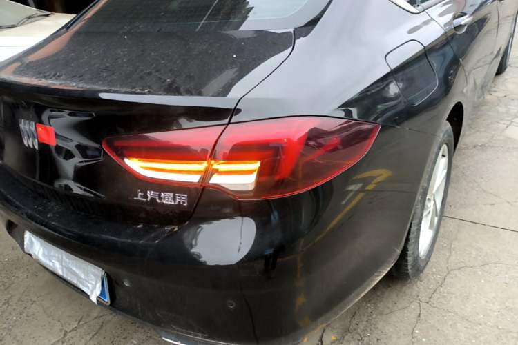 Used Buick Regal 2024 25T Deluxe Edition Right Rear Taillight