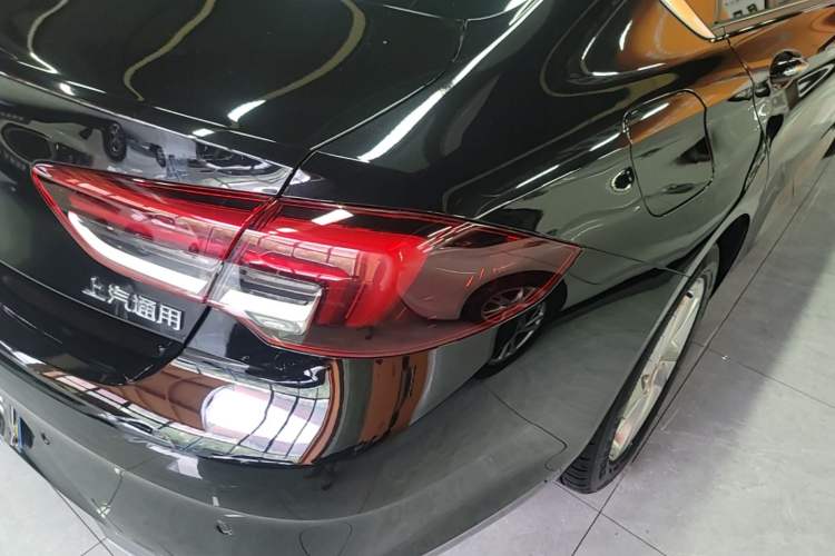 Used Buick Regal 2024 25T Deluxe Edition Right Rear Taillight