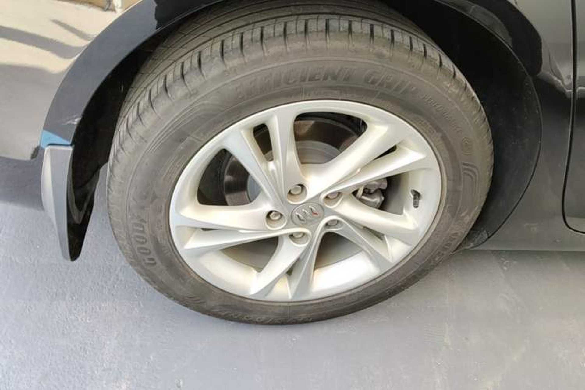 Used Buick Regal 2024 25T Deluxe Edition Right Rear Wheel Hub