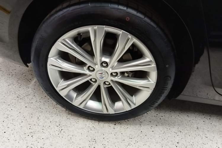 Used Buick Regal 2024 28T Luxury Edition Right Rear Wheel Hub