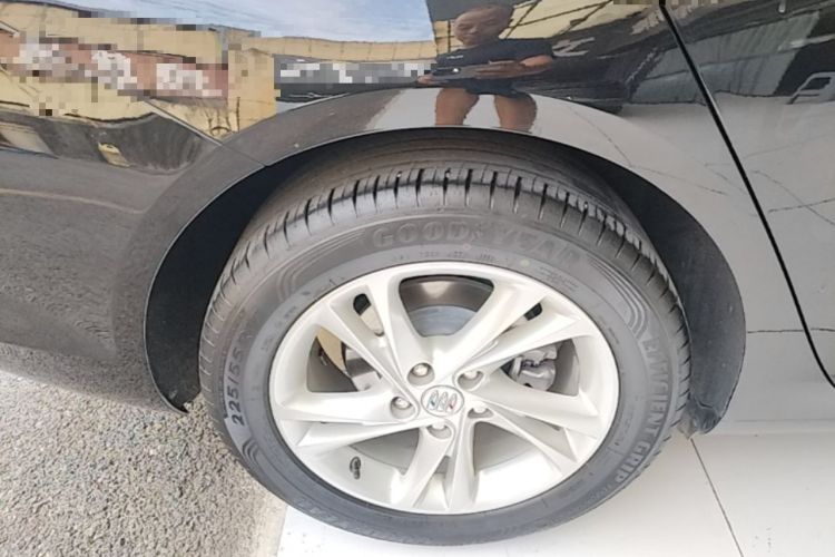 Used Buick Regal 2024 25T Deluxe Edition Right Rear Wheel Hub
