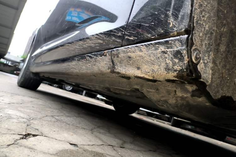 Used Buick Regal 2024 25T Deluxe Edition Right Side Sill
