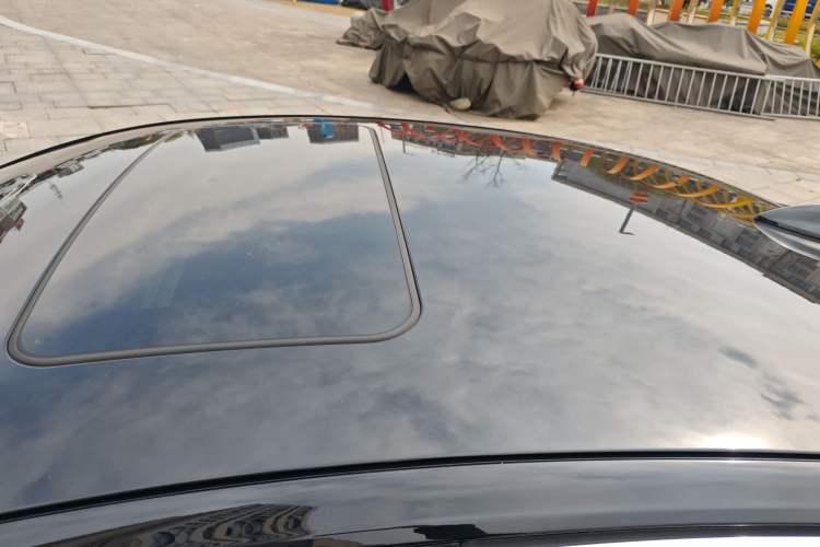 Used Buick Regal 2024 25T Deluxe Edition Roof