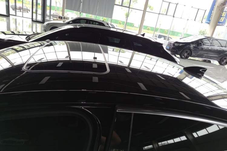 Used Buick Regal 2024 25T Deluxe Edition Roof