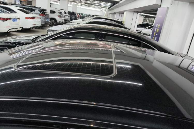 Used Buick Regal 2024 28T Luxury Edition Roof