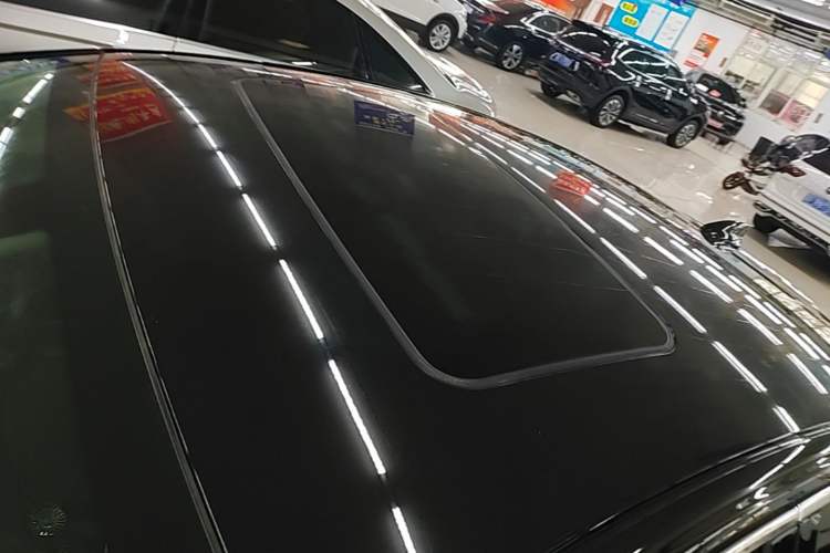 Used Buick Regal 2024 Revised 25T Ultra-Comfort Edition Roof