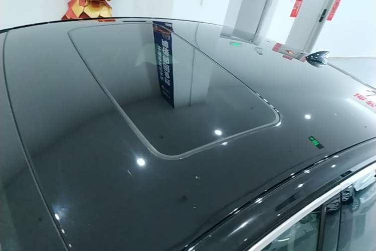 Used Buick Regal 2024 25T Deluxe Edition Roof