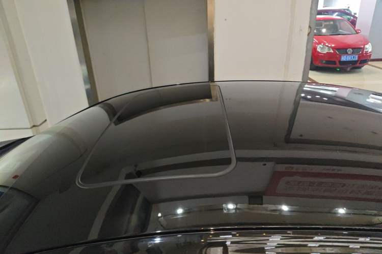 Used Buick Regal 2024 25T Deluxe Edition Roof
