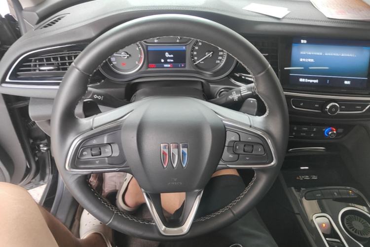 Used Buick Regal 2024 25T Deluxe Edition Steering Wheel