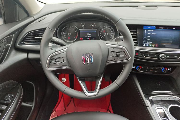 Used Buick Regal 2024 25T Deluxe Edition Steering Wheel