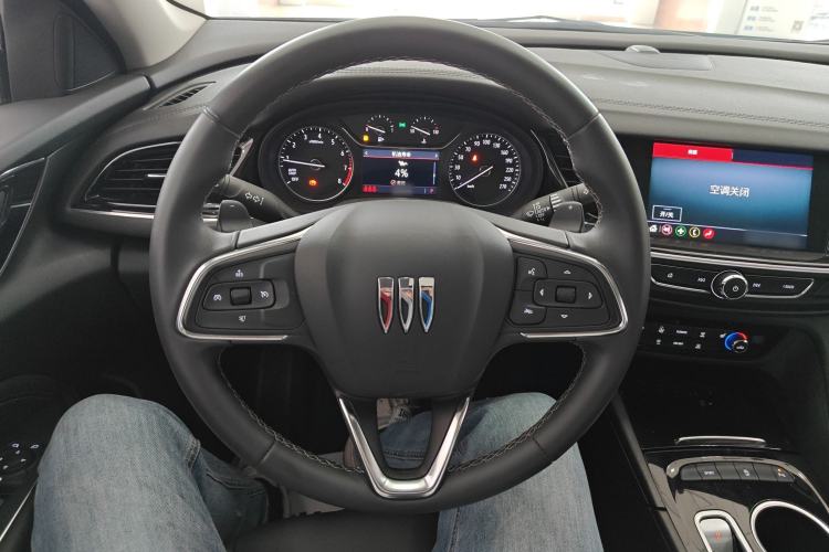Used Buick Regal 2024 Revised 25T Ultra-Comfort Edition Steering Wheel