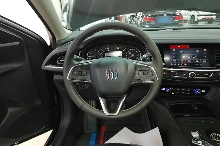 Used Buick Regal 2024 Revised 25T Ultra-Comfort Edition Steering Wheel