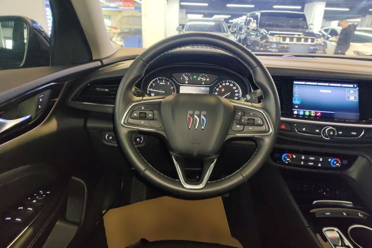 Used Buick Regal 2024 25T Deluxe Edition Steering Wheel