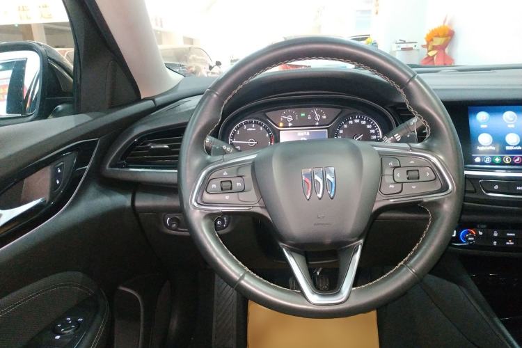 Used Buick Regal 2024 25T Deluxe Edition Steering Wheel