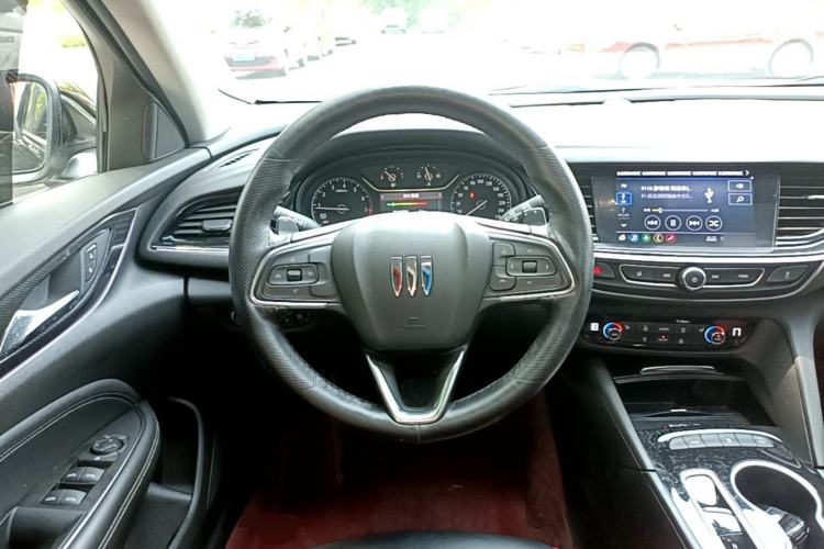 Used Buick Regal 2024 25T Deluxe Edition Steering Wheel