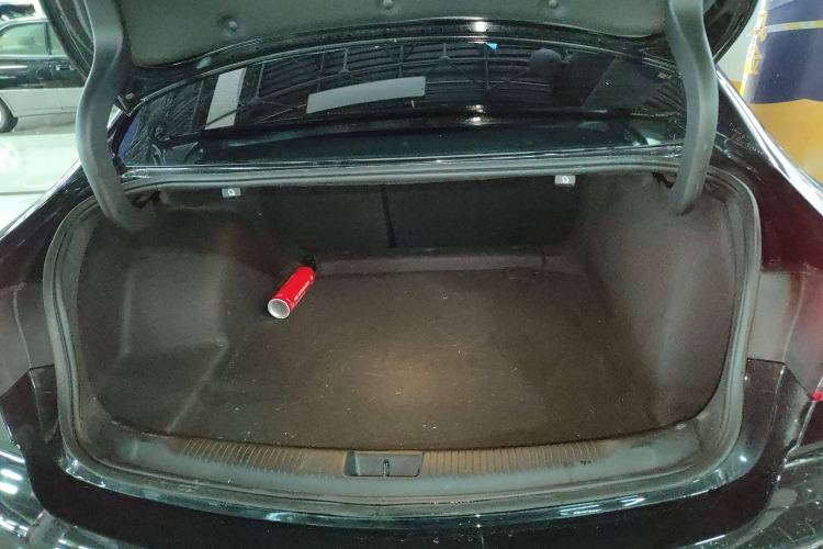 Used Buick Regal 2024 25T Deluxe Edition Trunk