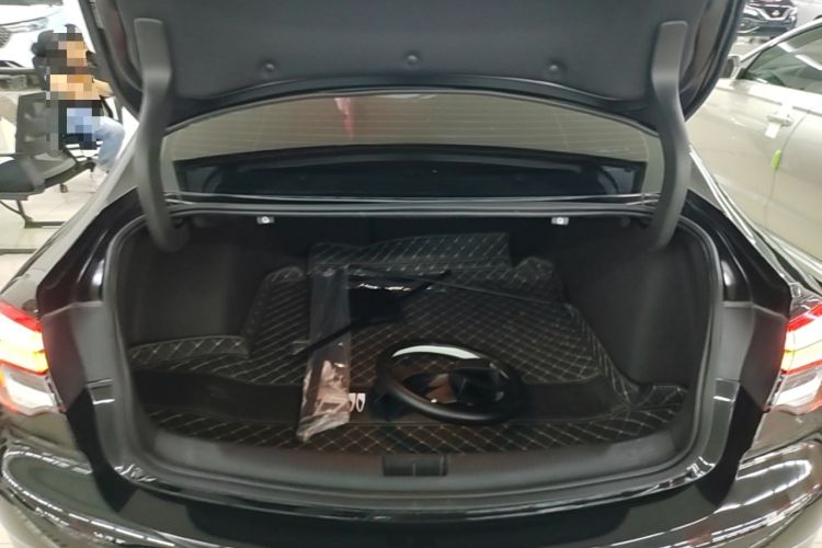 Used Buick Regal 2024 Revised 25T Ultra-Comfort Edition Trunk