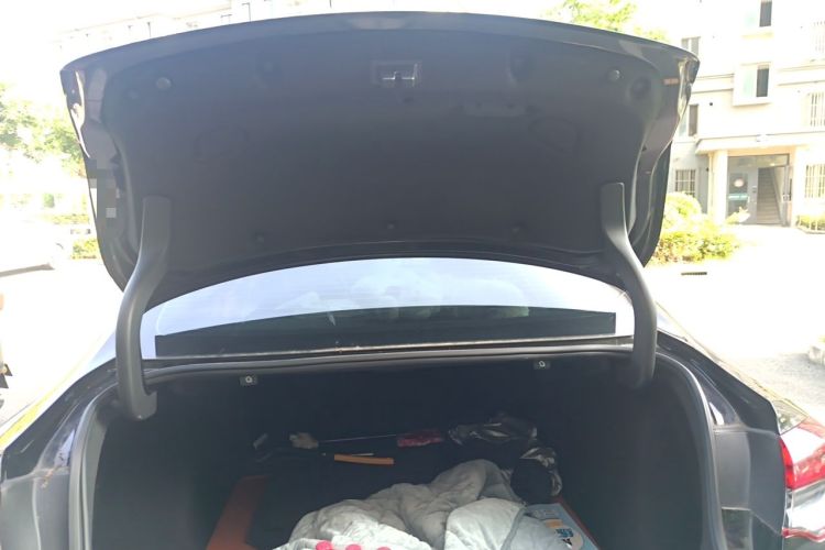 Used Buick Regal 2024 25T Deluxe Edition Trunk
