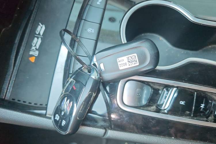 Used Buick Regal 2024 25T Deluxe Edition Vehicle Key