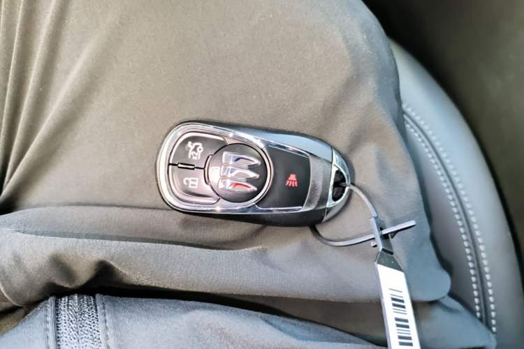 Used Buick Regal 2024 Revised 25T Ultra-Comfort Edition Vehicle Key