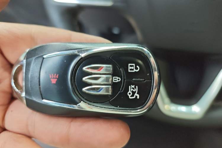 Used Buick Regal 2024 25T Deluxe Edition Vehicle Key