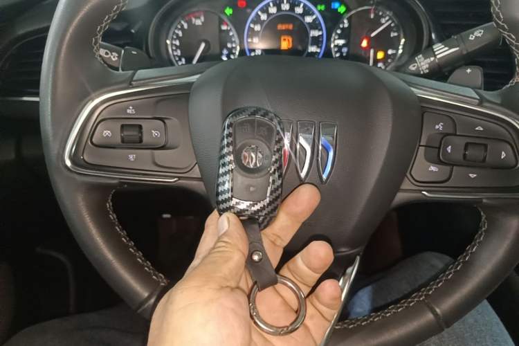 Used Buick Regal 2024 28T Luxury Edition Vehicle Key